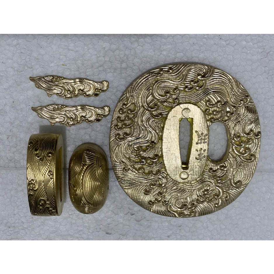 Tsuba 77